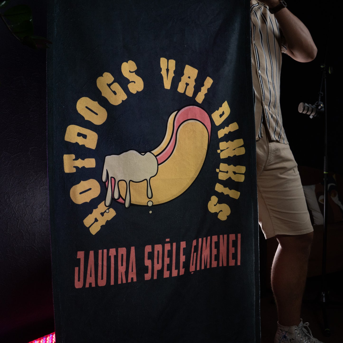 HOTDOGS VAI DIŅĶIS DVIELIS