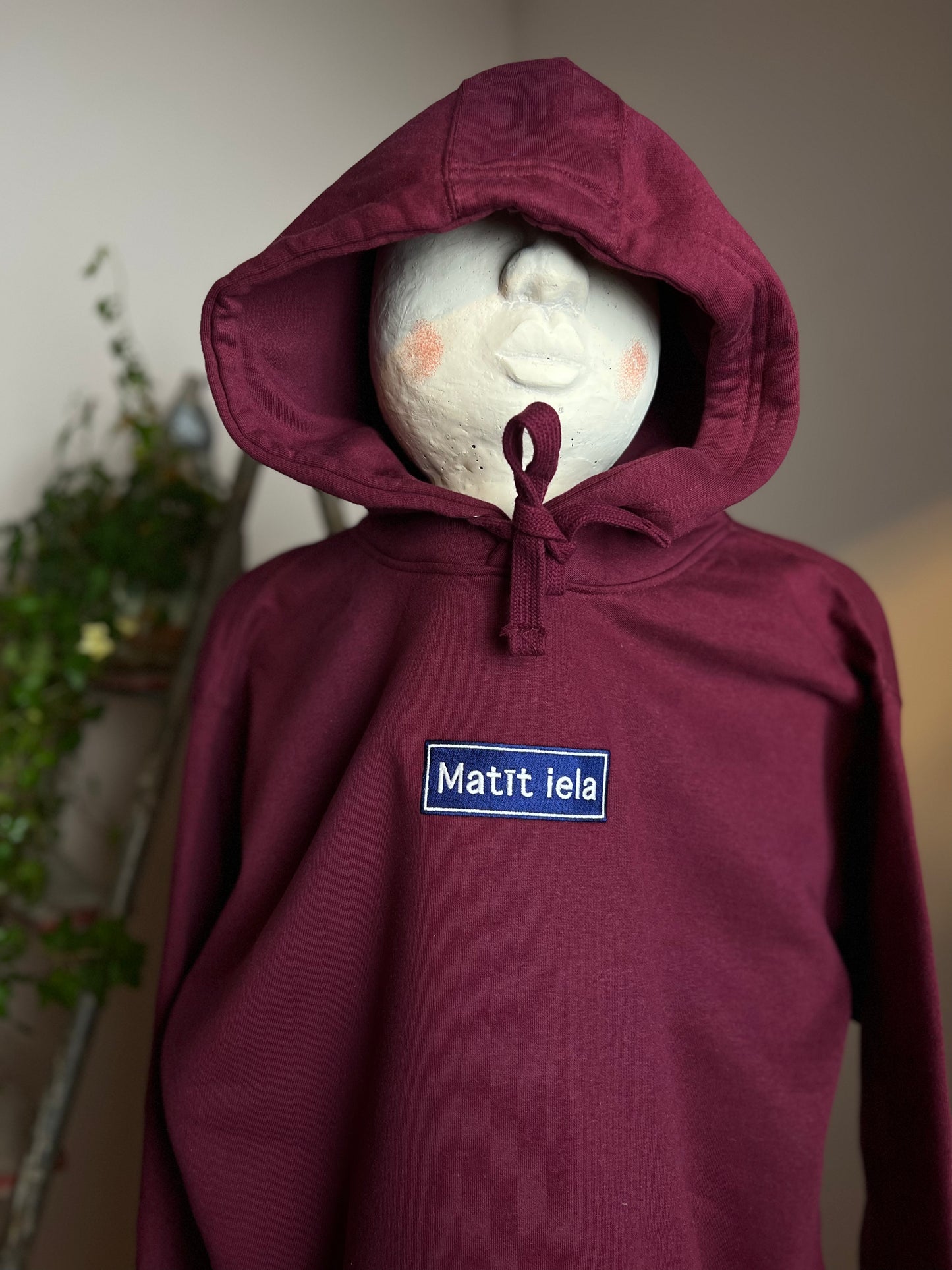 MATĪT IELA HŪDIJS (SARKANS)